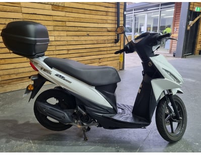 SUZUKI UK110 SCOOTER 

Year: 2023
Make: Suzuki 
Mo...
