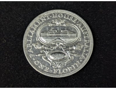 1927 AUSTRALIAN PARLIAMENT HOUSE FLORIN

Conditi...