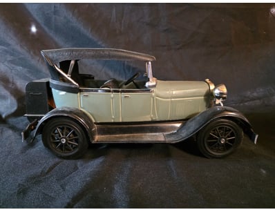 1929 FORD MODEL A ROADSTER DECANTER - BEAM KENTUCK...