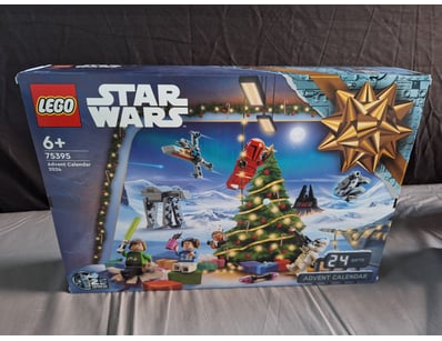 **UNRESERVED** LIFETIME COLLECTION OF LEGO PART... - Lot 305