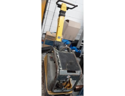 Industrial Plumbing & Civil Contractor Liquidat... - Lot 100