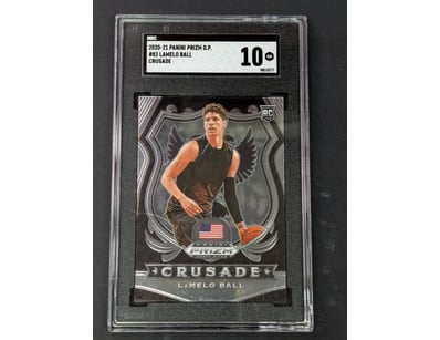 RARE & COLLECTABLE GRADED TRADING CARDS (A997) - Lot 25