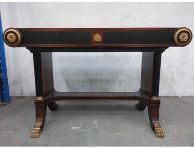 UNRESERVED Luxury Kangaroo Point Estate Furnitu... - Lot 257