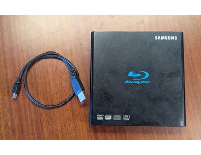 Home Entertainment, Audio & Computers (A998) - Lot 2033