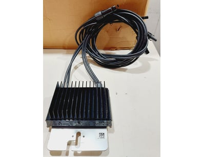 SolarEdge Power Optimizer.

Sold as a lot.

No...
