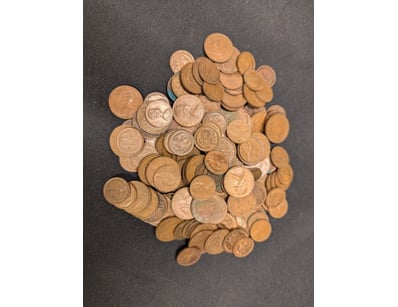 AUSTRALIAN ONE AND TWO CENT COINS, ASSORTED YEARS ...