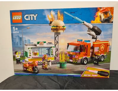 **UNRESERVED** COOKIE'S LIFETIME COLLECTION OF L... - Lot 59