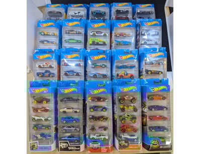 Model Car Mania (A983) - Lot 200