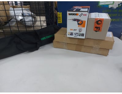 Unclaimed Freight (GCA1004) - Lot 236