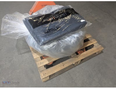 Portwest MR304 navy work jacket, size 9XL. High-vi...