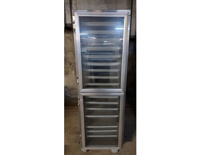Tall commercial-grade beverage cooler display cabi...