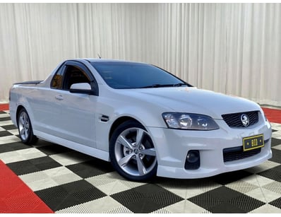 <b>2009 Holden VE SV6 Single Cab Utility - White -...