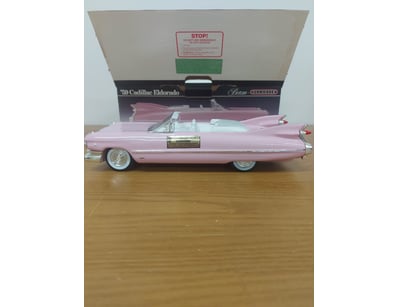 Mancave & Memorabilia (A1007) - Lot 375