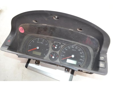 Ford BA/BF XT Falcon Dash Cluster 244791kms