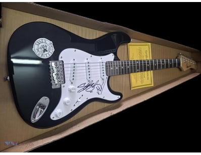 GUNS N ROSES SIGNED ELECTRIC GUITAR

A Full Sized ...