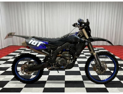 <b>2023 Yamaha WR450F - Blue - 108km - Competition...