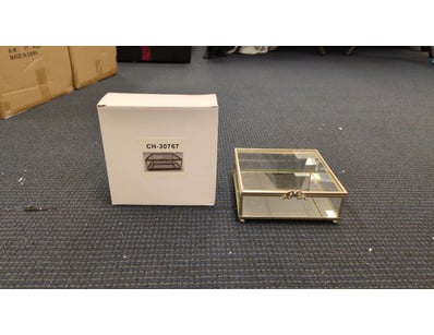 6x Gold And Glass Jewelery Boxes

