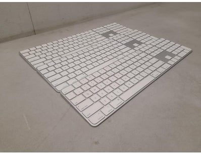 Home Entertainment, Audio & Computers (NSWA983) - Lot 2463