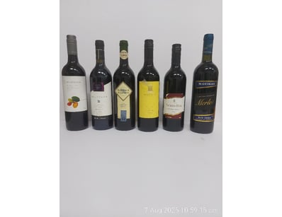 ASSORTED WINE, Quanity x6 
MILDARA, -Yellow Label-...