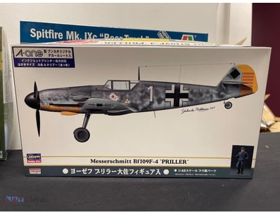 COLLECTION OF WWII AIRCRAFT MODEL KITS - MESSERSCH...