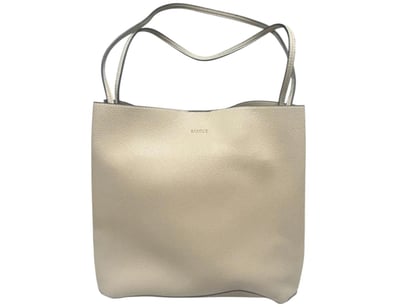 Accessories, Homegoods & Camping Gear (VICA986) - Lot 94