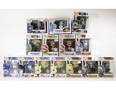 The Curio Collection (A990) - Lot 107