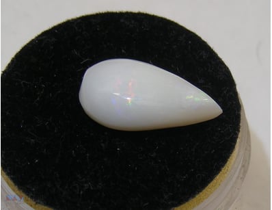 3CT AUSTRALIAN WHITE OPAL        

Condition: Good...