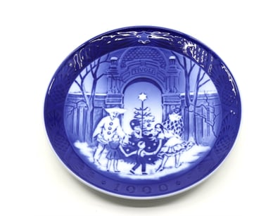 Antiques, Vintage & Interior Treasures (A1004) - Lot 204