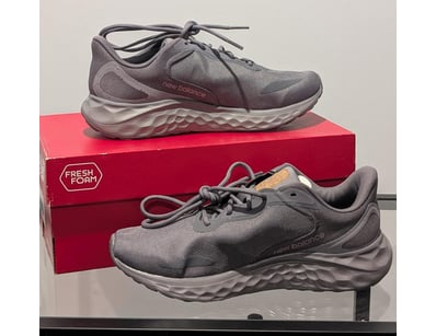 Designer Vault (A988) - Lot 7902