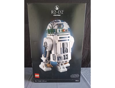 **UNRESERVED** LIFETIME COLLECTION OF LEGO PART... - Lot 253