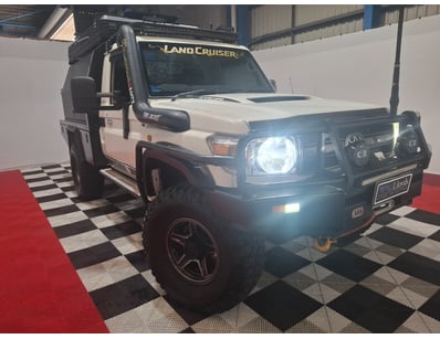 Passenger, Luxury & Commercial Vehicles Auction - Lot 468