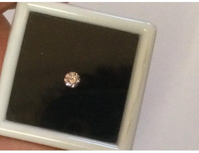 Diamond And Gemstone Market (A1005) - Lot 57