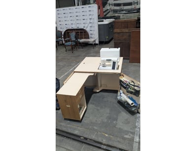 Gadgets, Music & Pastimes (A985) - Lot 51