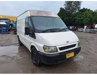 Passenger, Luxury & Commercial Vehicles Auction - Lot 1040