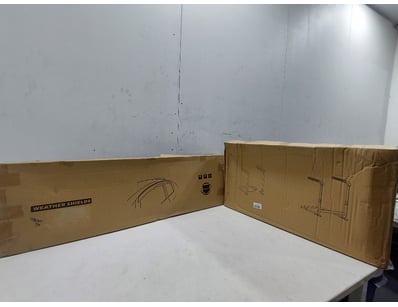 Unclaimed Freight (GCA984) - Lot 2521