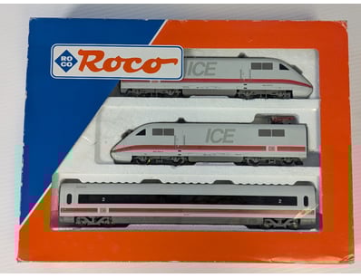 Model Car & Train Mania (A1000) - Lot 1008