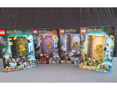 **UNRESERVED** LIFETIME COLLECTION OF LEGO PART... - Lot 399