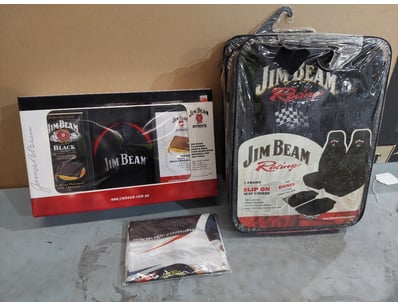 Mancave & Memorabilia (A1007) - Lot 2403