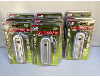 Home Entertainment, Audio & Computers (SA976) - Lot 4807