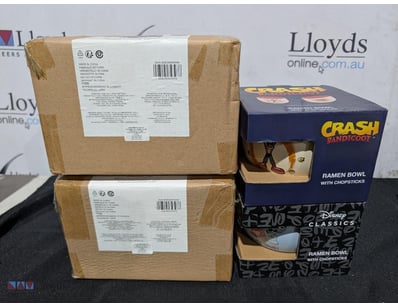 Lot comprising two novelty ramen bowl sets with ch...