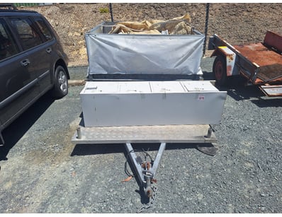 City of Gold Coast Abandoned Vehicles (ON4363) - Lot 76