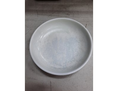 Bowls, white finish, diameter 15cm.

SOLD AS LOT....
