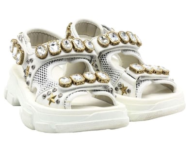 Designer Vault (A985) - Lot 7818