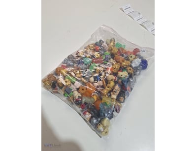 146 Collectable & Rare Ooshies.

