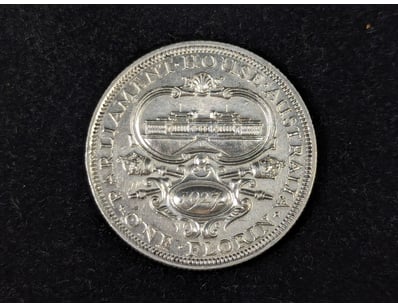 1927 AUSTRALIAN 8 PEARL PARLIAMENT HOUSE FLORIN
...