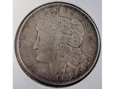 Banknotes & Coins (A982) - Lot 3558