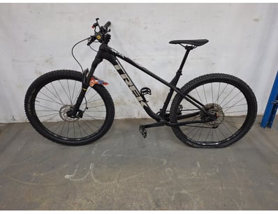 Police Seized Property & Unclaimed Jewellery (A... - Lot 439