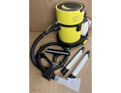 Wet dry vacuum cleaner kit. 1 x RLP208 vacuum with...