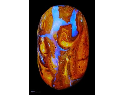 52 CARATS WINTON BOULDER OPAL.    

Dimensions: 30...