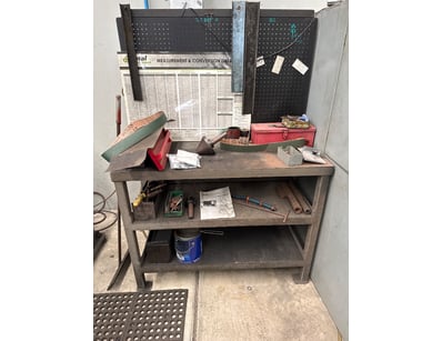 MOSTLY UNRESERVED Machining Engineering Warehou... - Lot 182